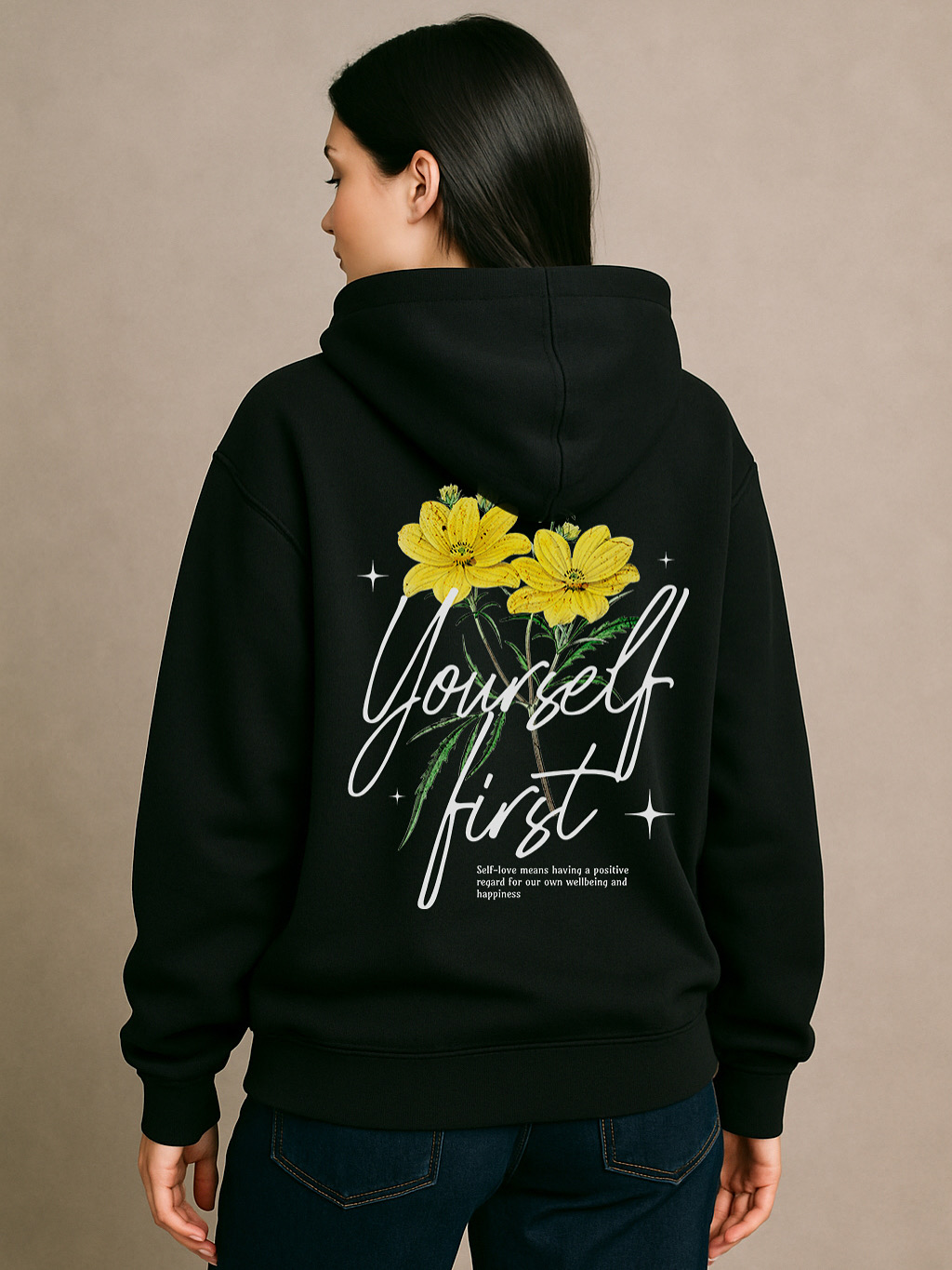 Buzo con diseño 'Yourself First' personalizado